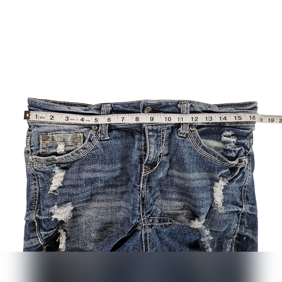 Wallflower Women's Blue Distressed Denim Shorts Size 11 - Picture 3 of 5